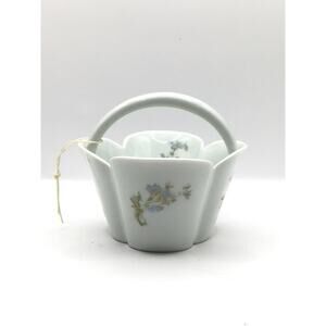 Haviland Limoges Margeux Porcelain Basket with Floral Pattern France